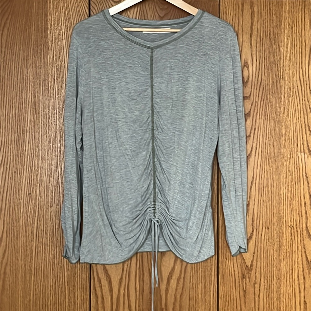 BNCI Grey long sleeve women’s shirt. Like new!